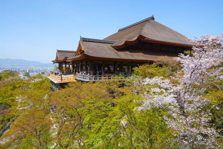 HOTEL THE MITSUI KYOTO: A Springtime Journey to the World Heritage Site, Kiyomizu-dera